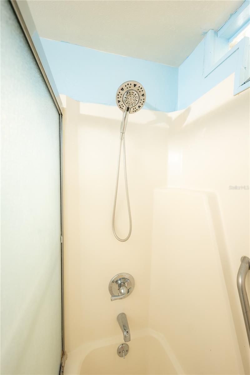 9120 Sandcroft Court, Tampa, FL 33615 Photo