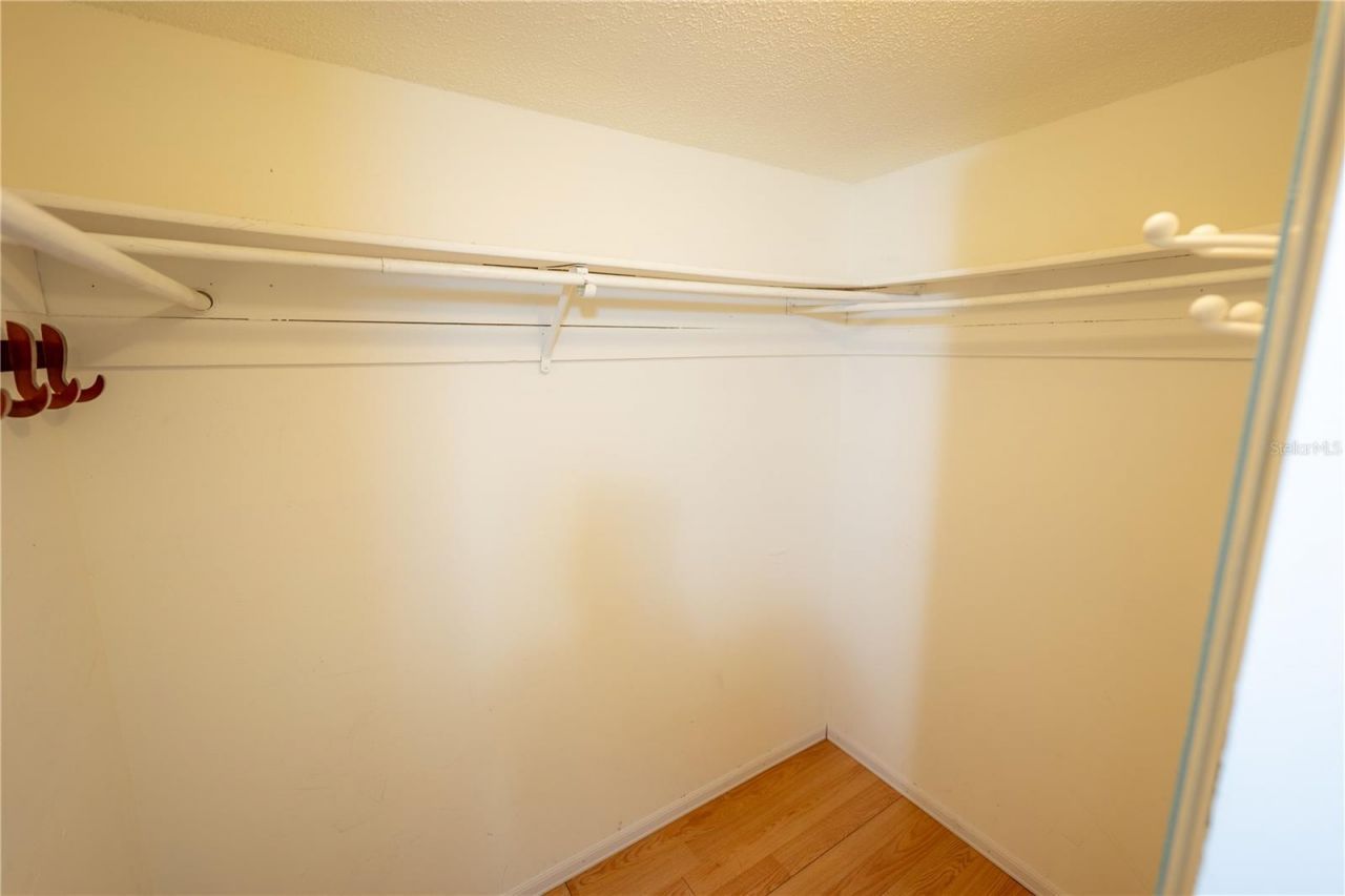 9120 Sandcroft Court, Tampa, FL 33615 Photo