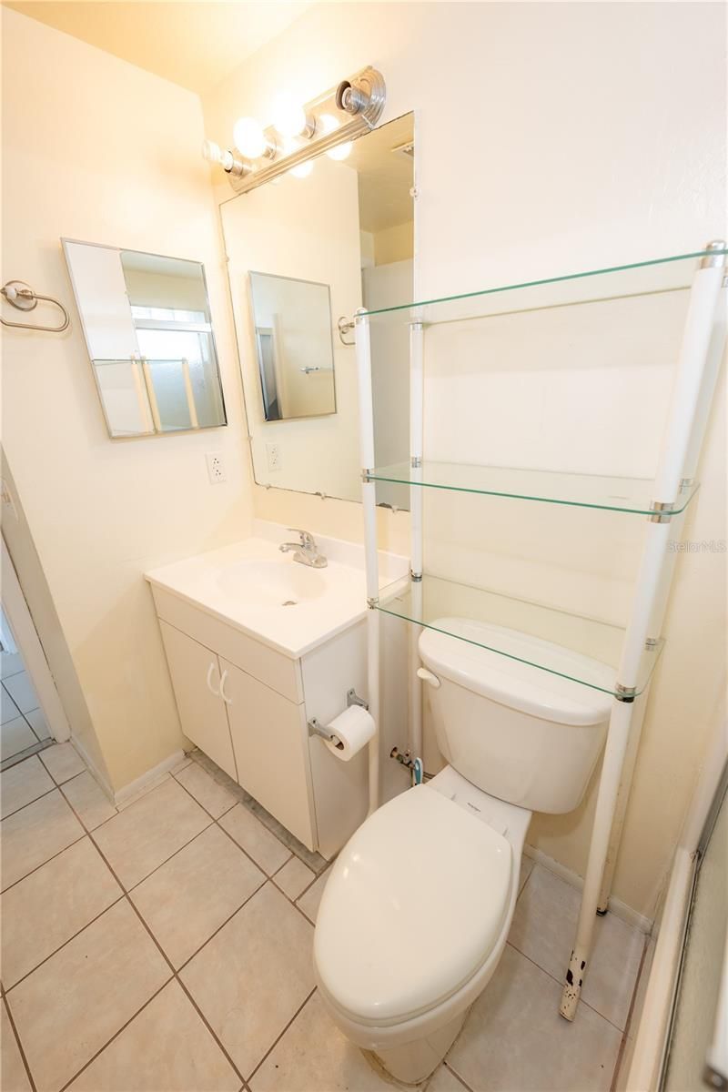 9120 Sandcroft Court, Tampa, FL 33615 Photo