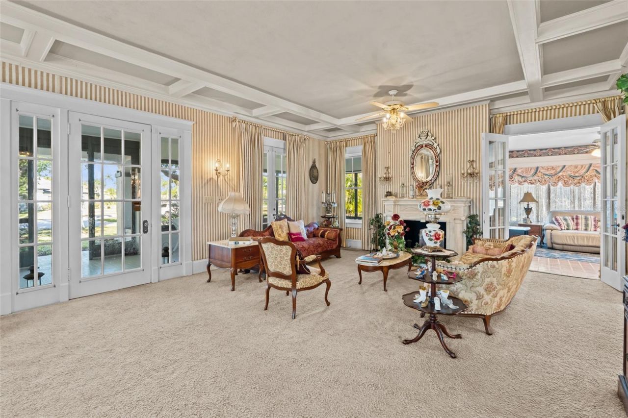 3235 Avocado Drive, Fort Myers, FL 33901 Photo