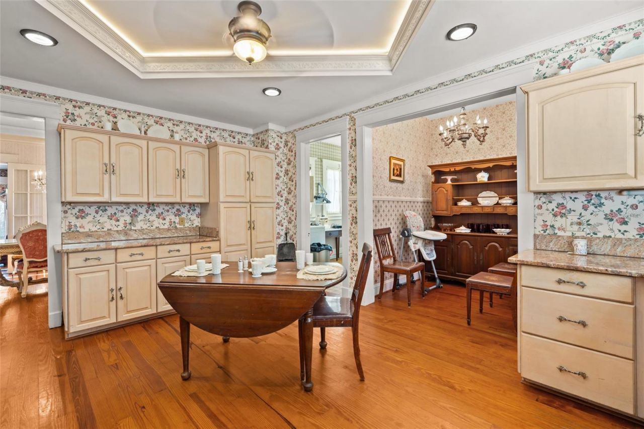 3235 Avocado Drive, Fort Myers, FL 33901 Photo