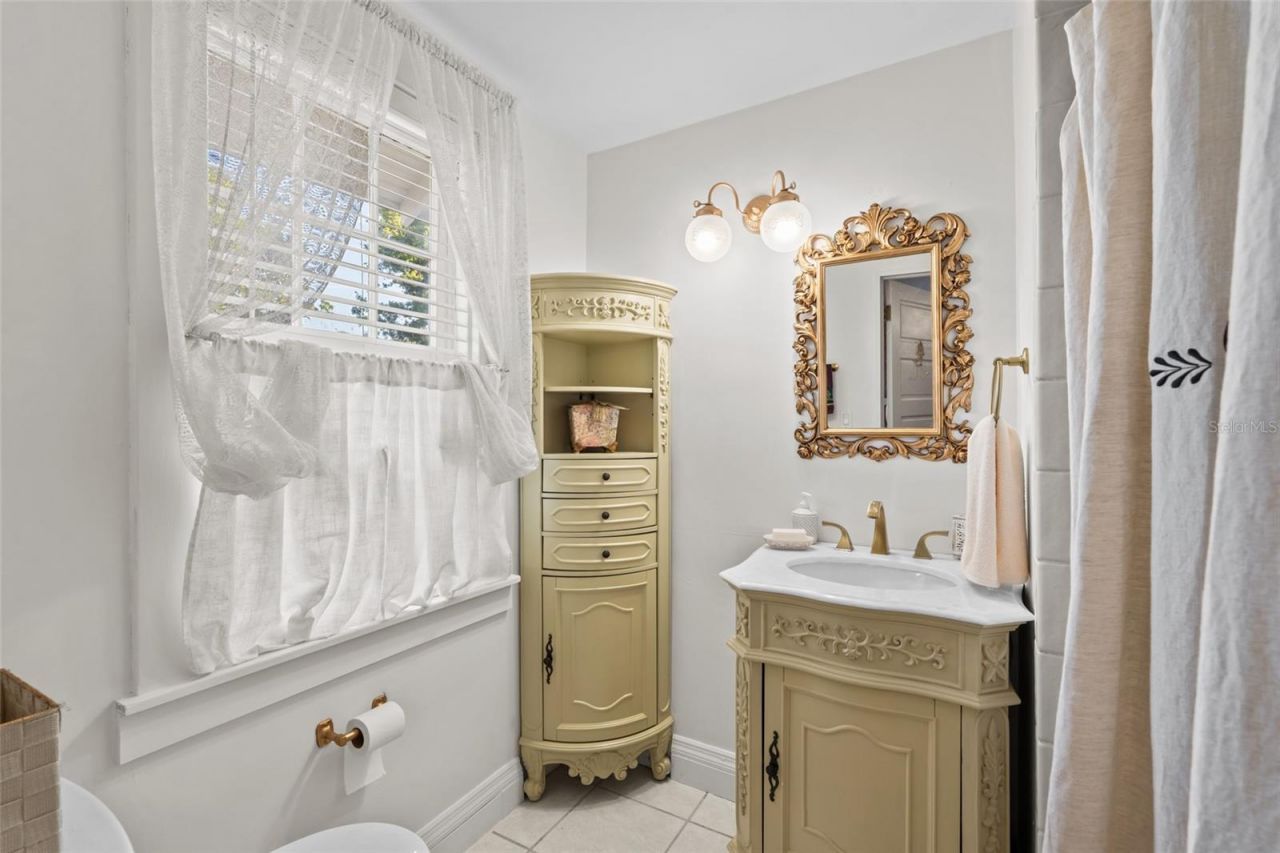 3235 Avocado Drive, Fort Myers, FL 33901 Photo