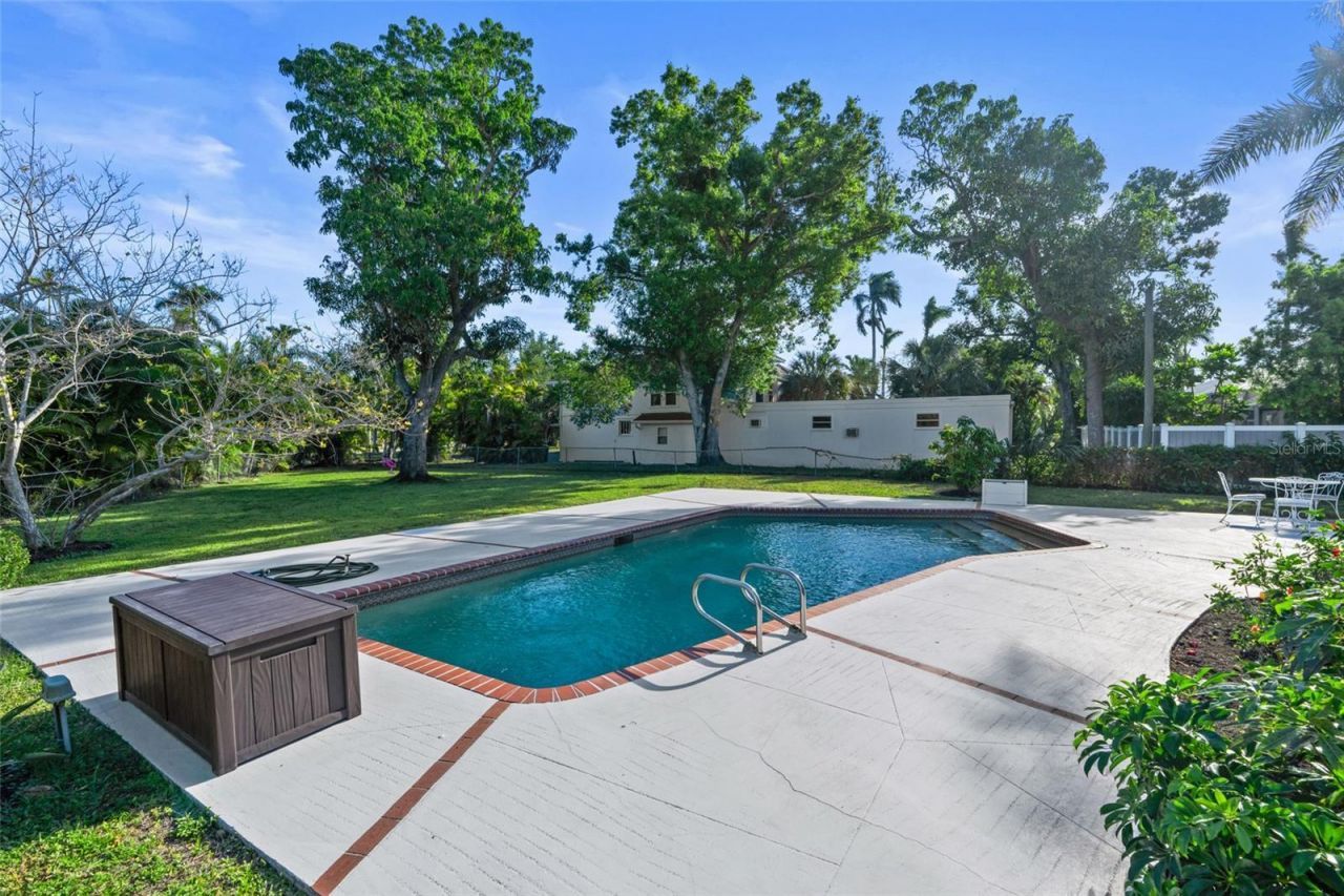 3235 Avocado Drive, Fort Myers, FL 33901 Photo