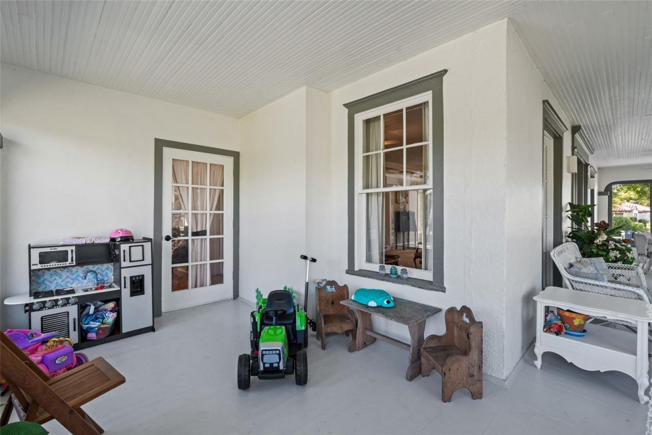 3235 Avocado Drive, Fort Myers, FL 33901 Photo