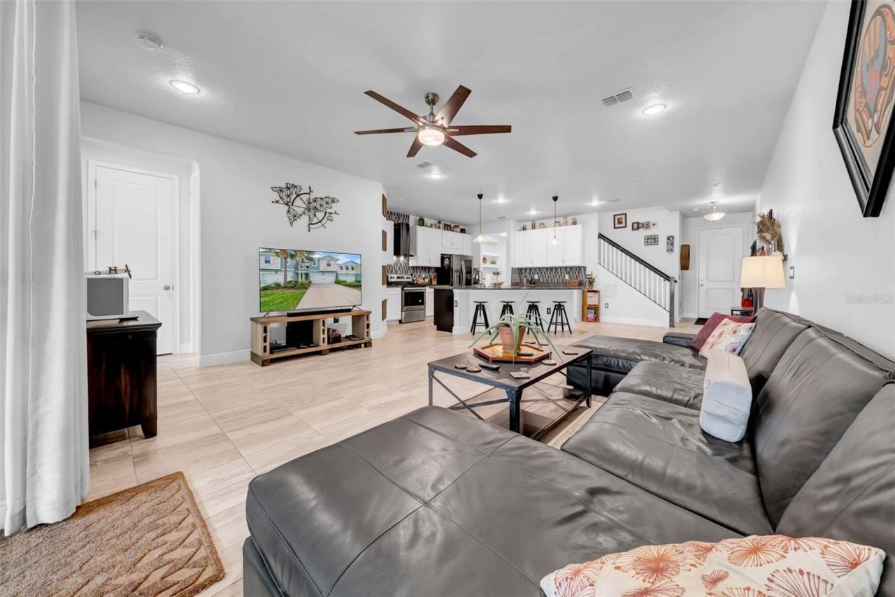 4007 Palm Key Avenue, Oldsmar, FL 34677 Photo