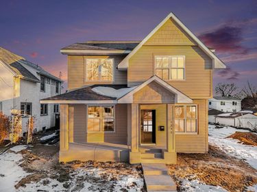 1615 Stanford Avenue, Saint Paul, MN 55105