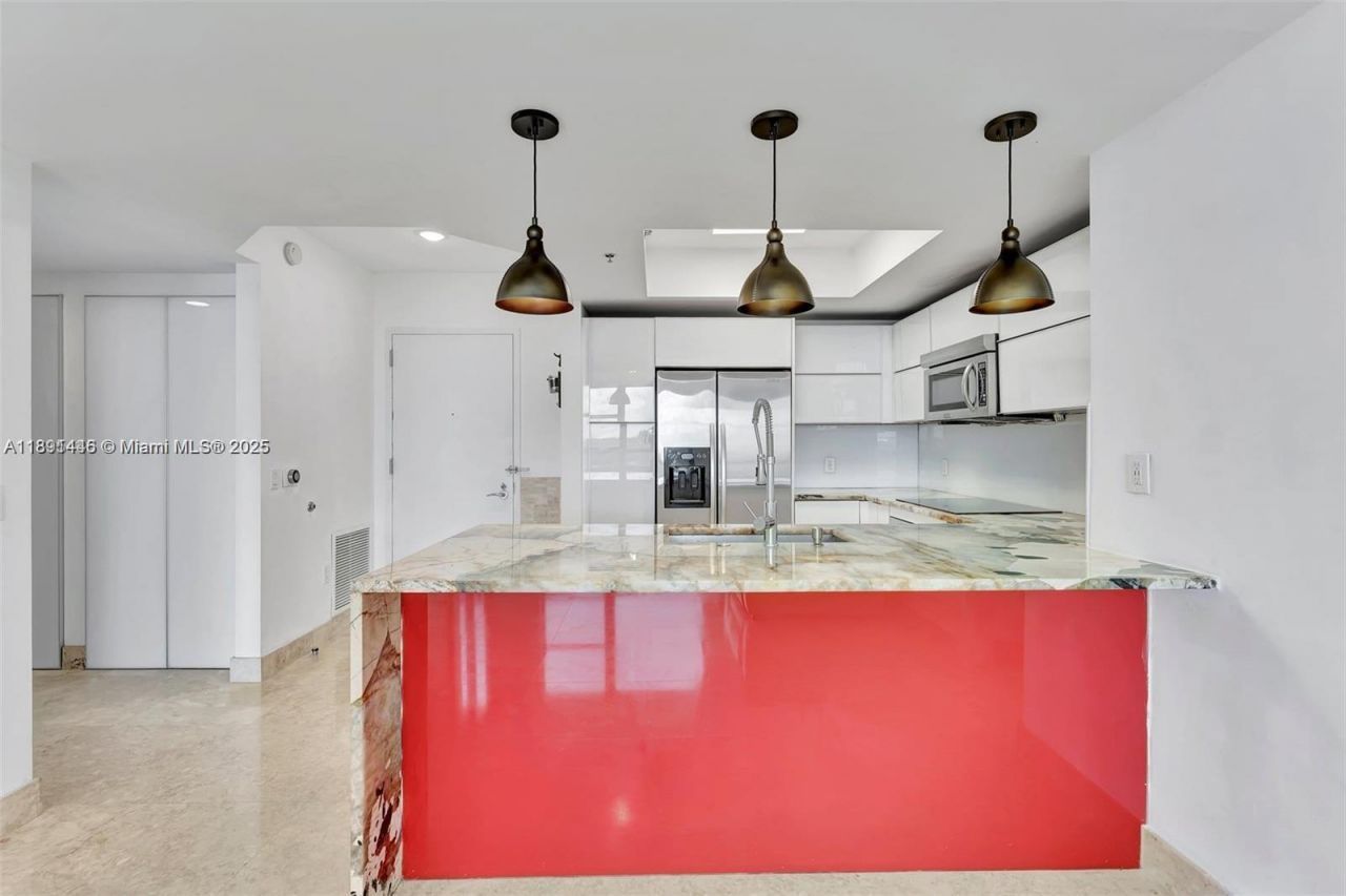 2641 N Flamingo Rd, Unit 603N, Sunrise, FL 33323 Photo