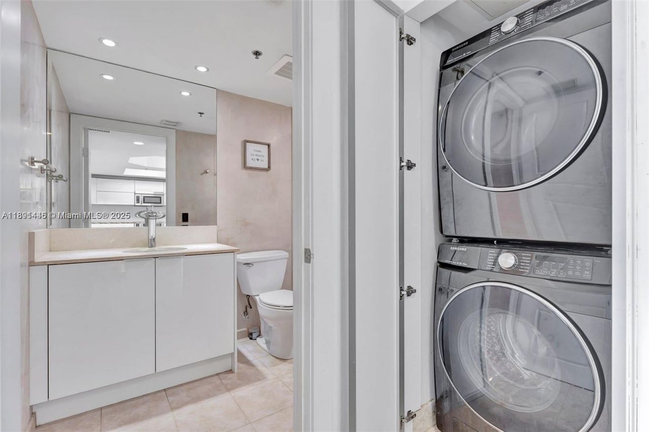 2641 N Flamingo Rd, Unit 603N, Sunrise, FL 33323 Photo