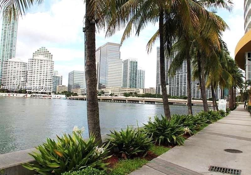 999 SW 1st Ave, Unit 2115, Miami, FL 33130 Photo