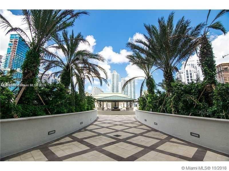 999 SW 1st Ave, Unit 2115, Miami, FL 33130 Photo