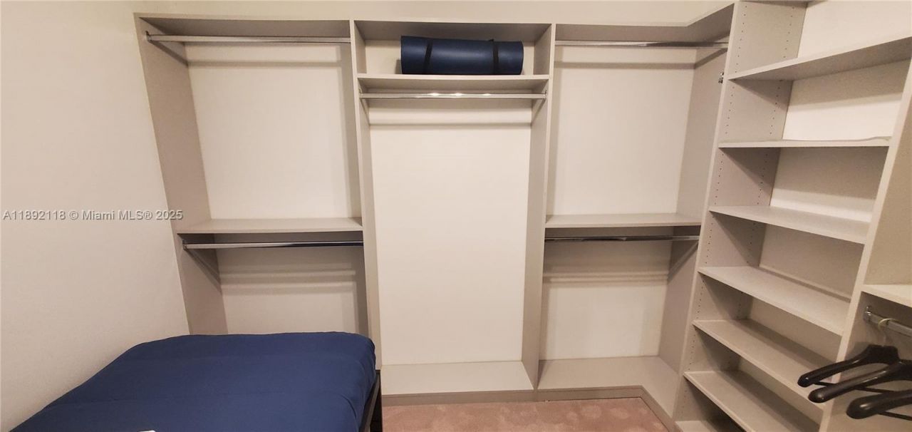 999 SW 1st Ave, Unit 2115, Miami, FL 33130 Photo