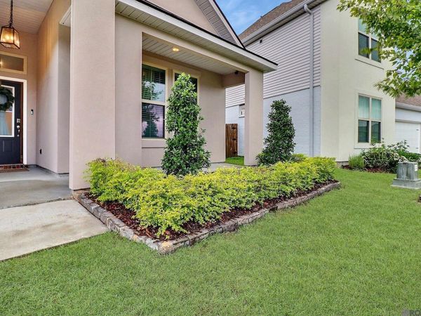 13818 Malbec Ave, Saint George, LA 70817