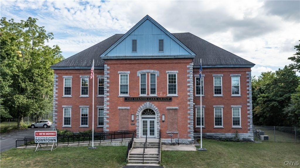 327 Mullin Street, Watertown, NY 13601 Main Photo