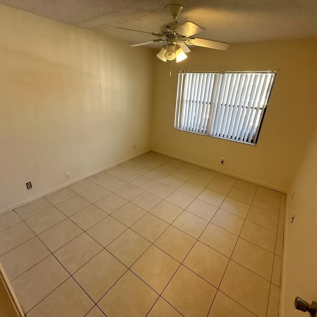 5975 Forest Hill Boulevard, Unit 101, West Palm Beach, FL 33415 Photo