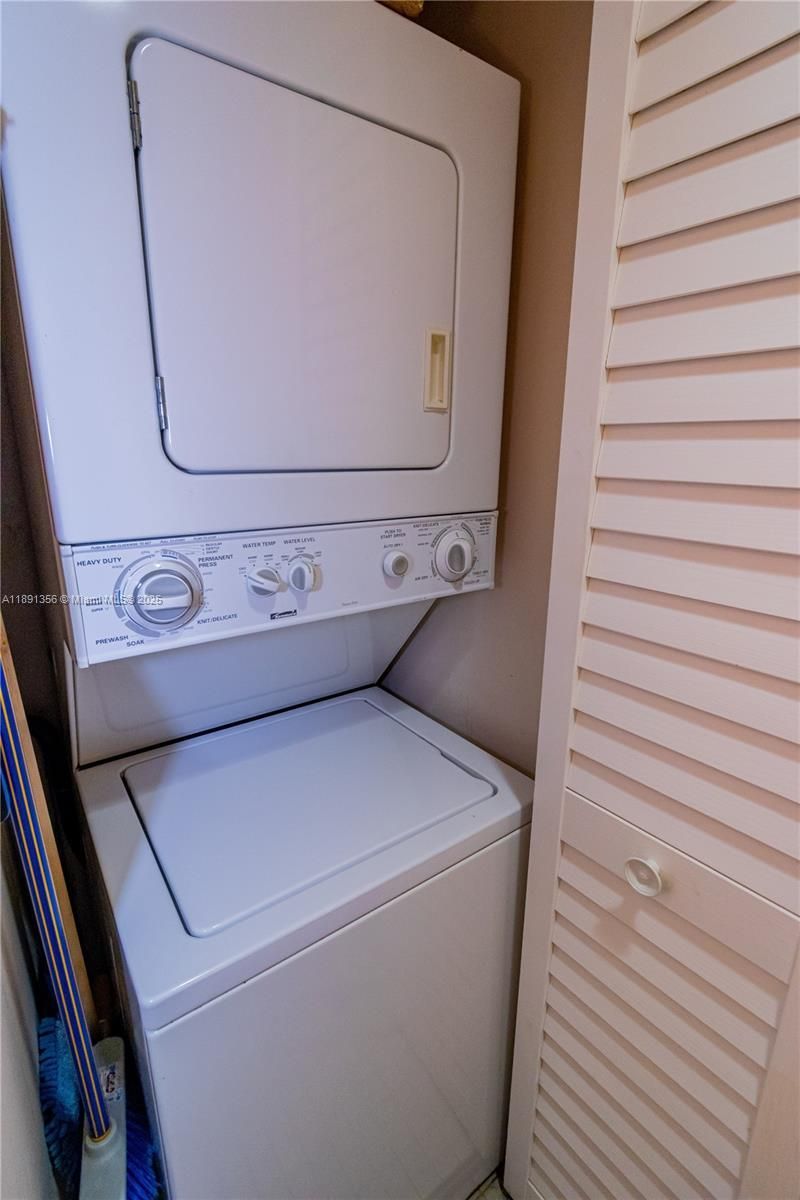 13100 SW 11th Ct, Unit 107C, Pembroke Pines, FL 33027 Photo