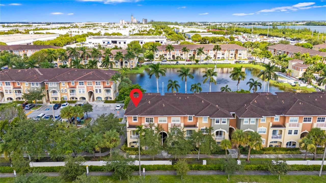 10800 NW 88th Ter, Unit 218, Doral, FL 33178 Photo