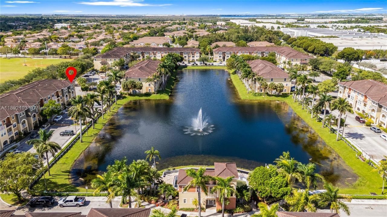 10800 NW 88th Ter, Unit 218, Doral, FL 33178 Photo