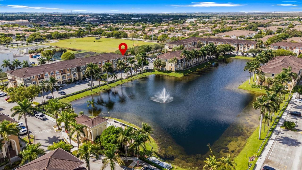 10800 NW 88th Ter, Unit 218, Doral, FL 33178 Photo