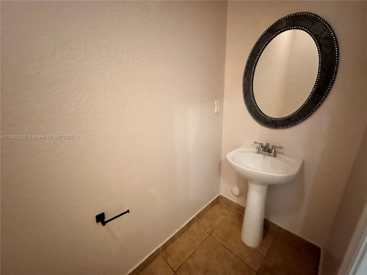 10800 NW 88th Ter, Unit 218, Doral, FL 33178 Photo