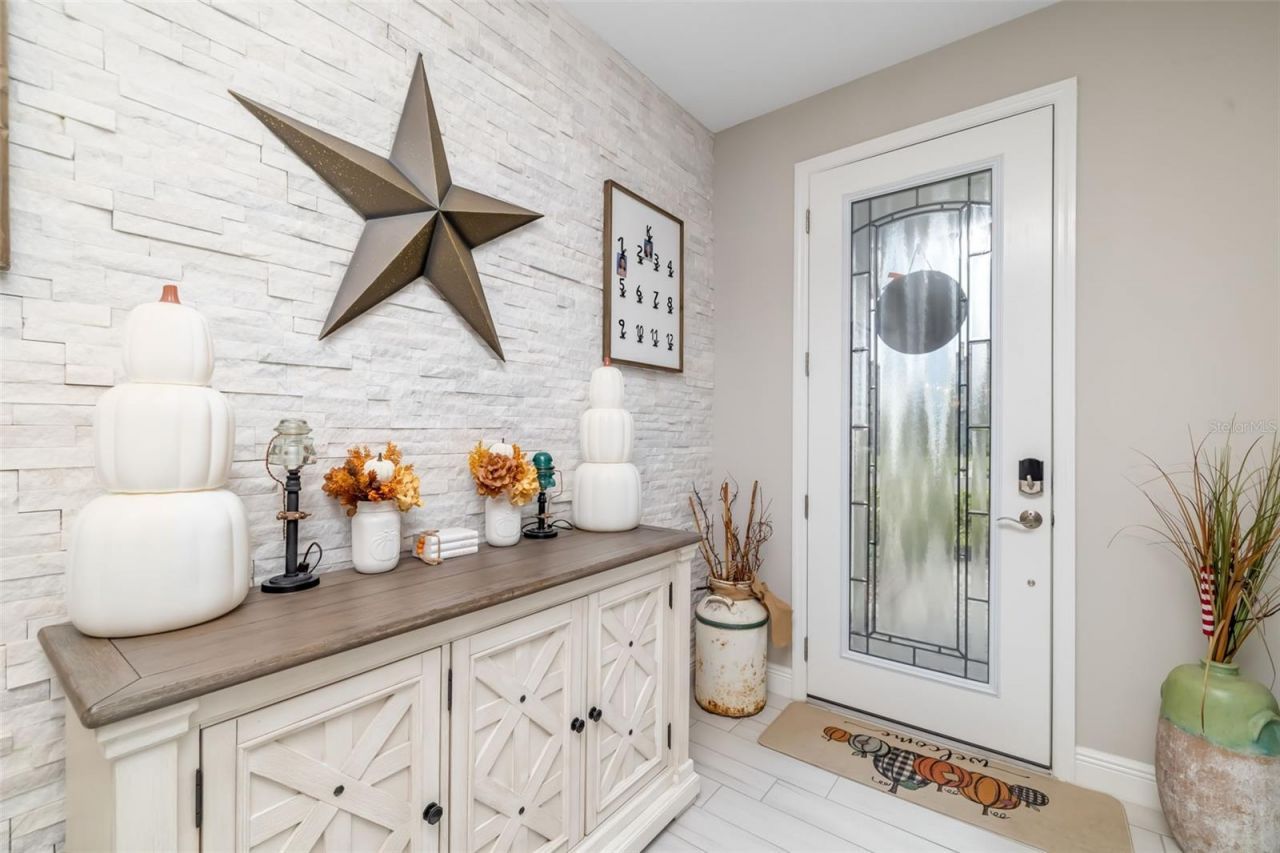 8213 Carrhill Place, Parrish, FL 34219 Photo