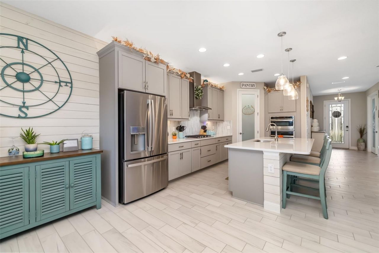 8213 Carrhill Place, Parrish, FL 34219 Photo