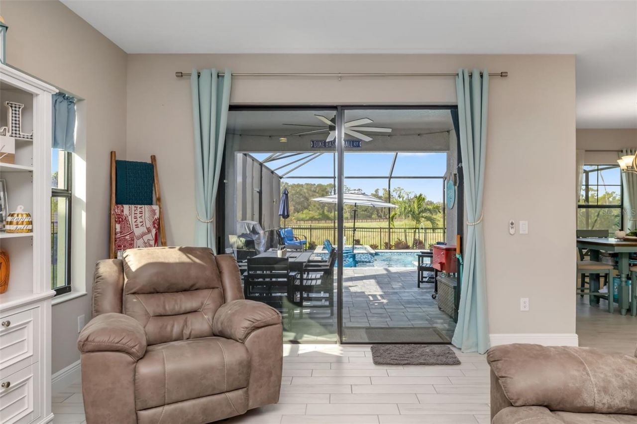 8213 Carrhill Place, Parrish, FL 34219 Photo