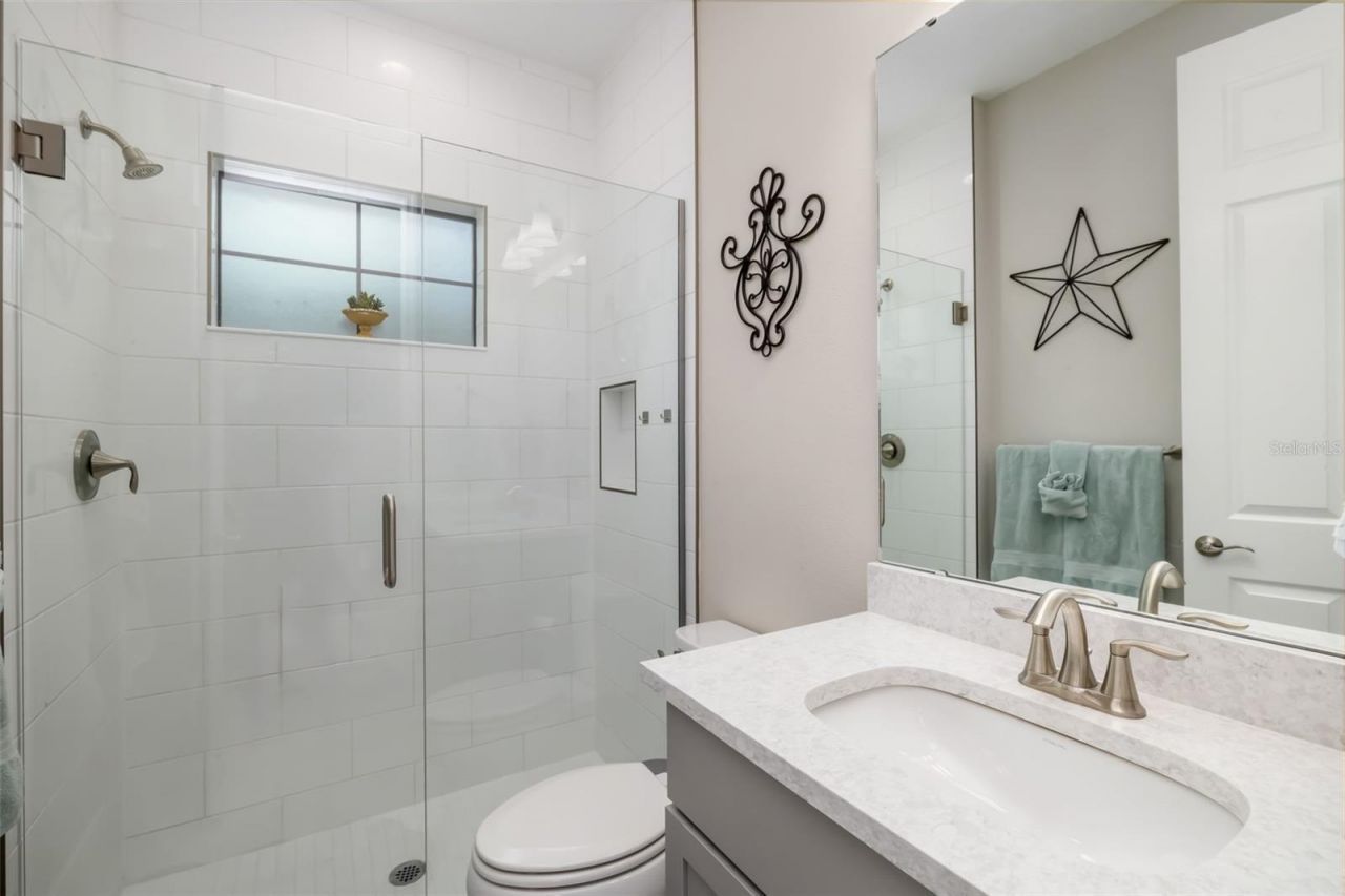 8213 Carrhill Place, Parrish, FL 34219 Photo