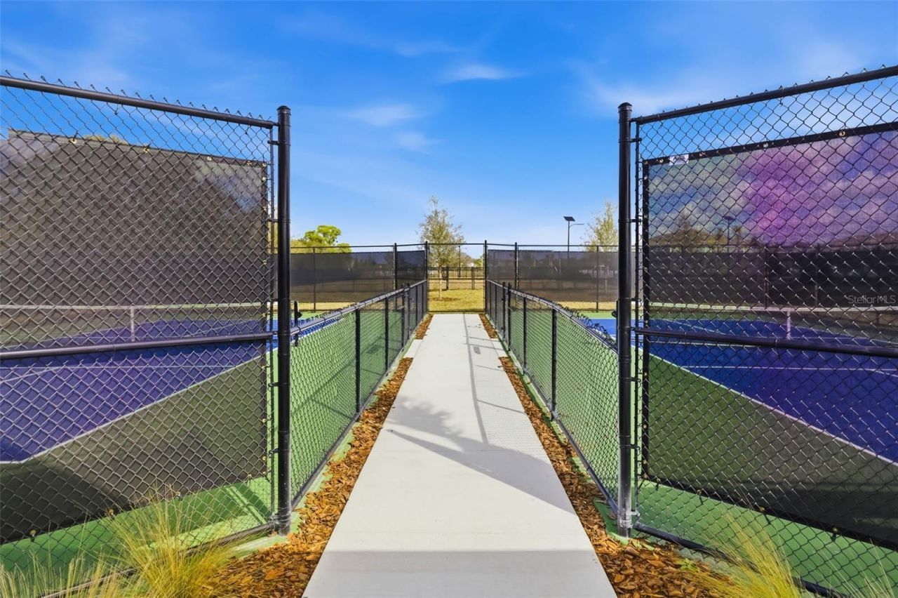 8213 Carrhill Place, Parrish, FL 34219 Photo