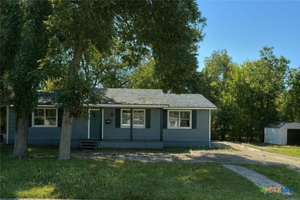 1201 S 21st Street, Temple, TX 76504 Main Photo