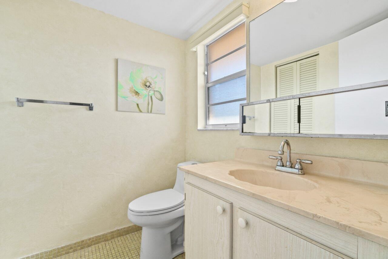 2615 NE 3rd Court, Unit 308, Boynton Beach, FL 33435 Photo
