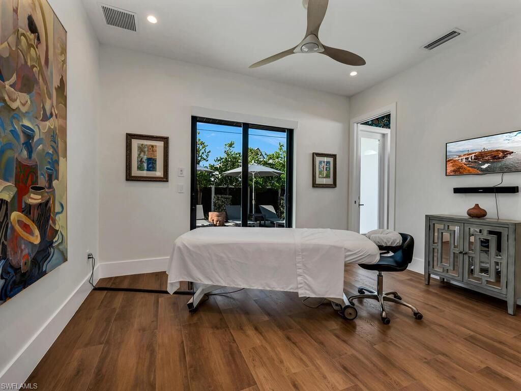 1251 Creech Rd, Naples, FL 34103 Photo