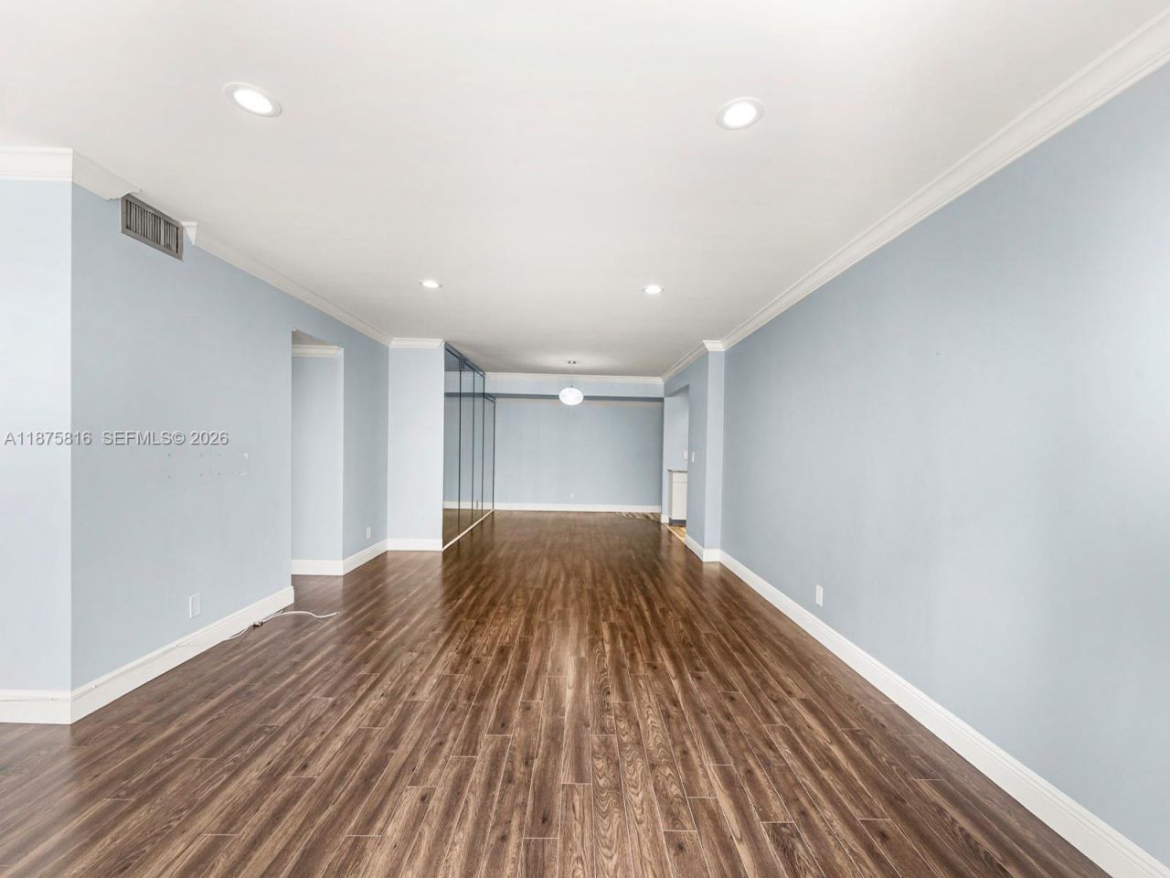 2301 S Ocean Dr, Unit 307, Hollywood, FL 33019 Photo
