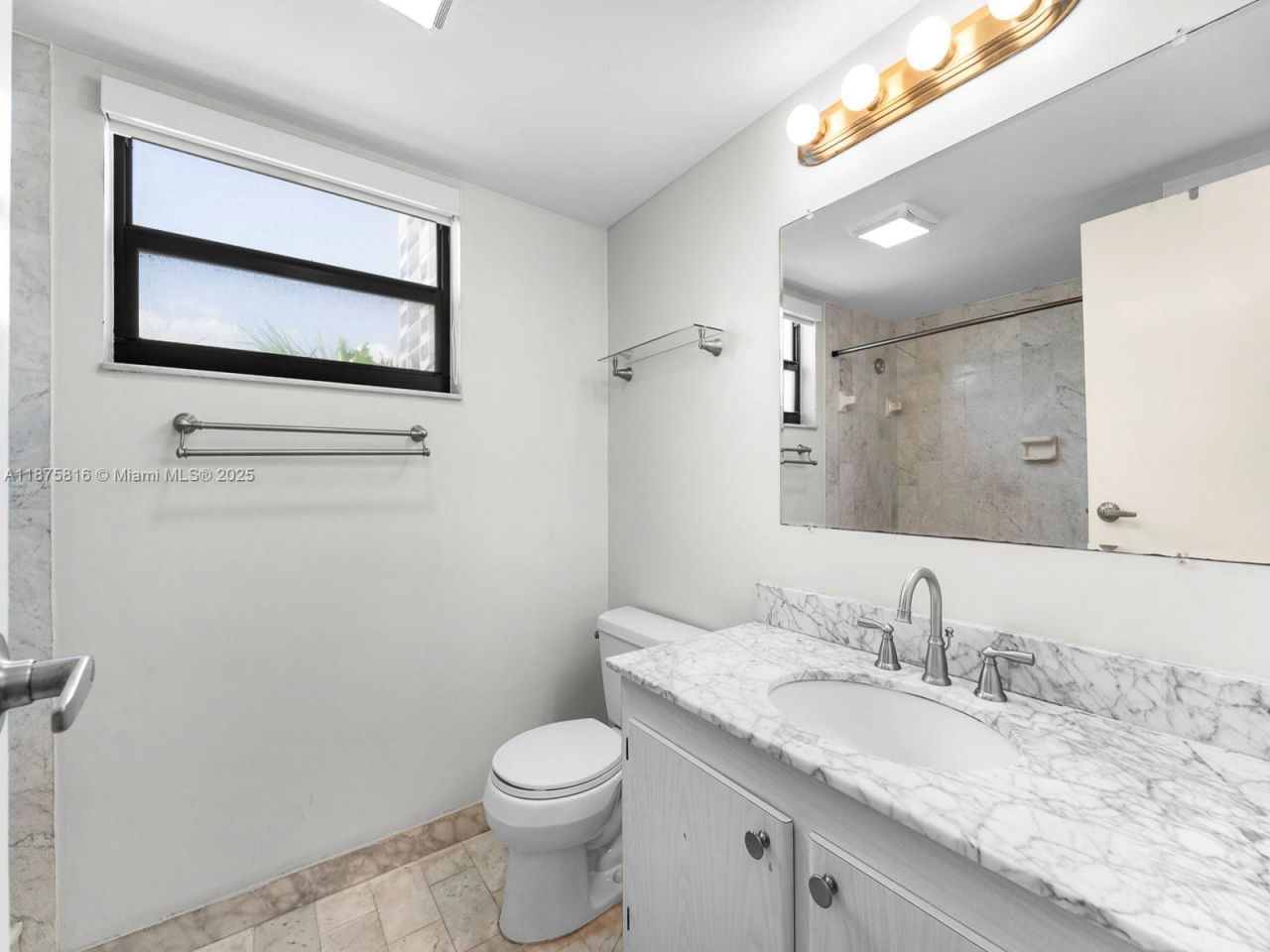 2301 S Ocean Dr, Unit 307, Hollywood, FL 33019 Photo