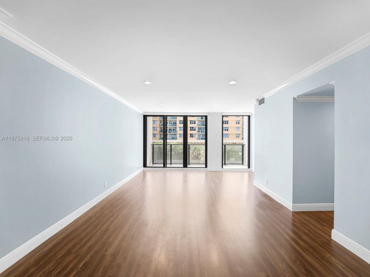 2301 S Ocean Dr, Unit 307, Hollywood, FL 33019 Photo