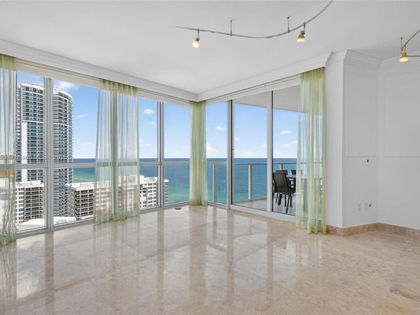 3101 S Ocean Dr, Unit 2403, Hollywood, FL 33019