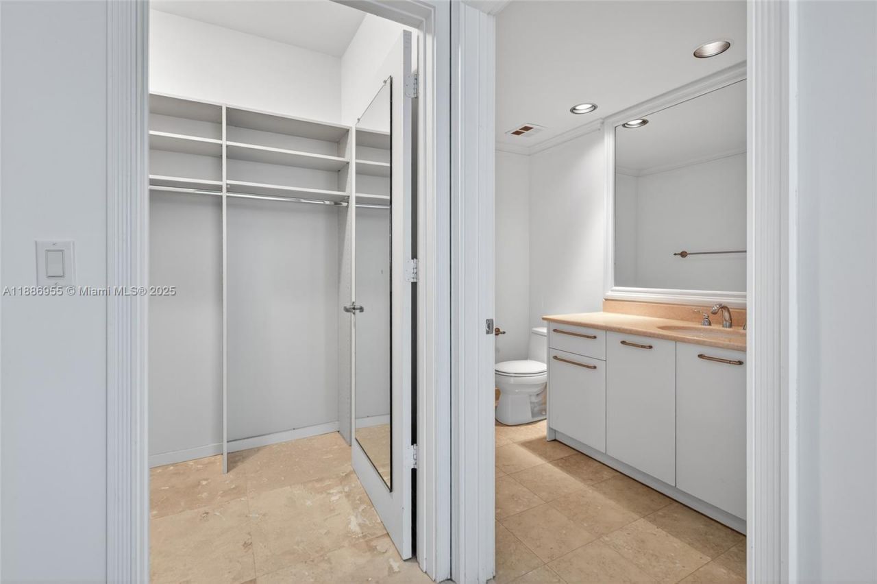 3101 S Ocean Dr, Unit 2403, Hollywood, FL 33019 Photo