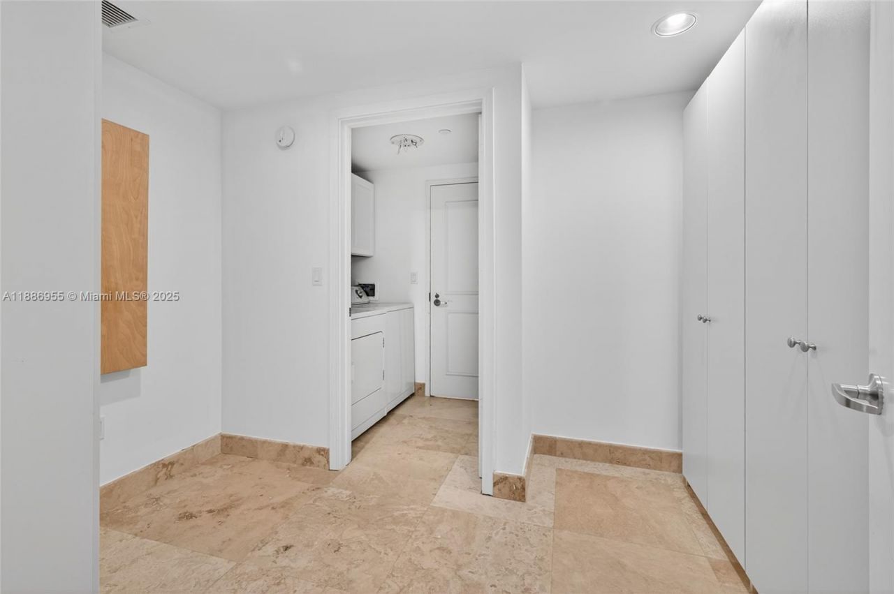 3101 S Ocean Dr, Unit 2403, Hollywood, FL 33019 Photo