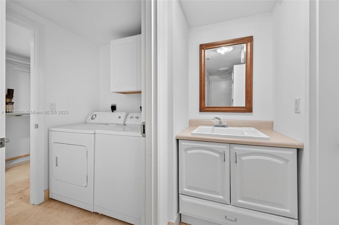 3101 S Ocean Dr, Unit 2403, Hollywood, FL 33019 Photo