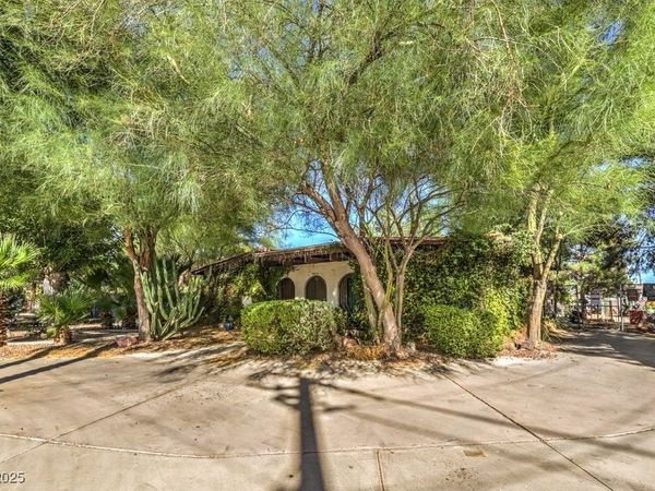 4216 N Decatur Boulevard, Las Vegas, NV 89130