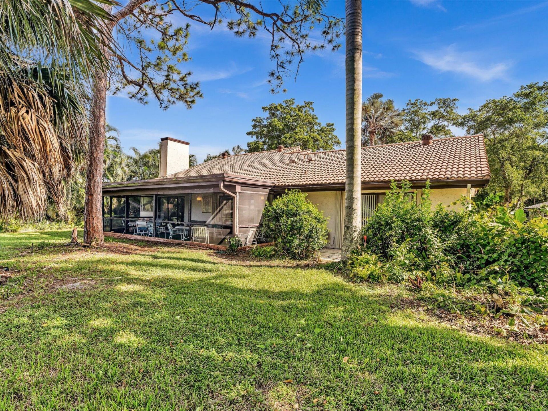 3537 Lakeview Drive, Delray Beach, FL 33445 Photo