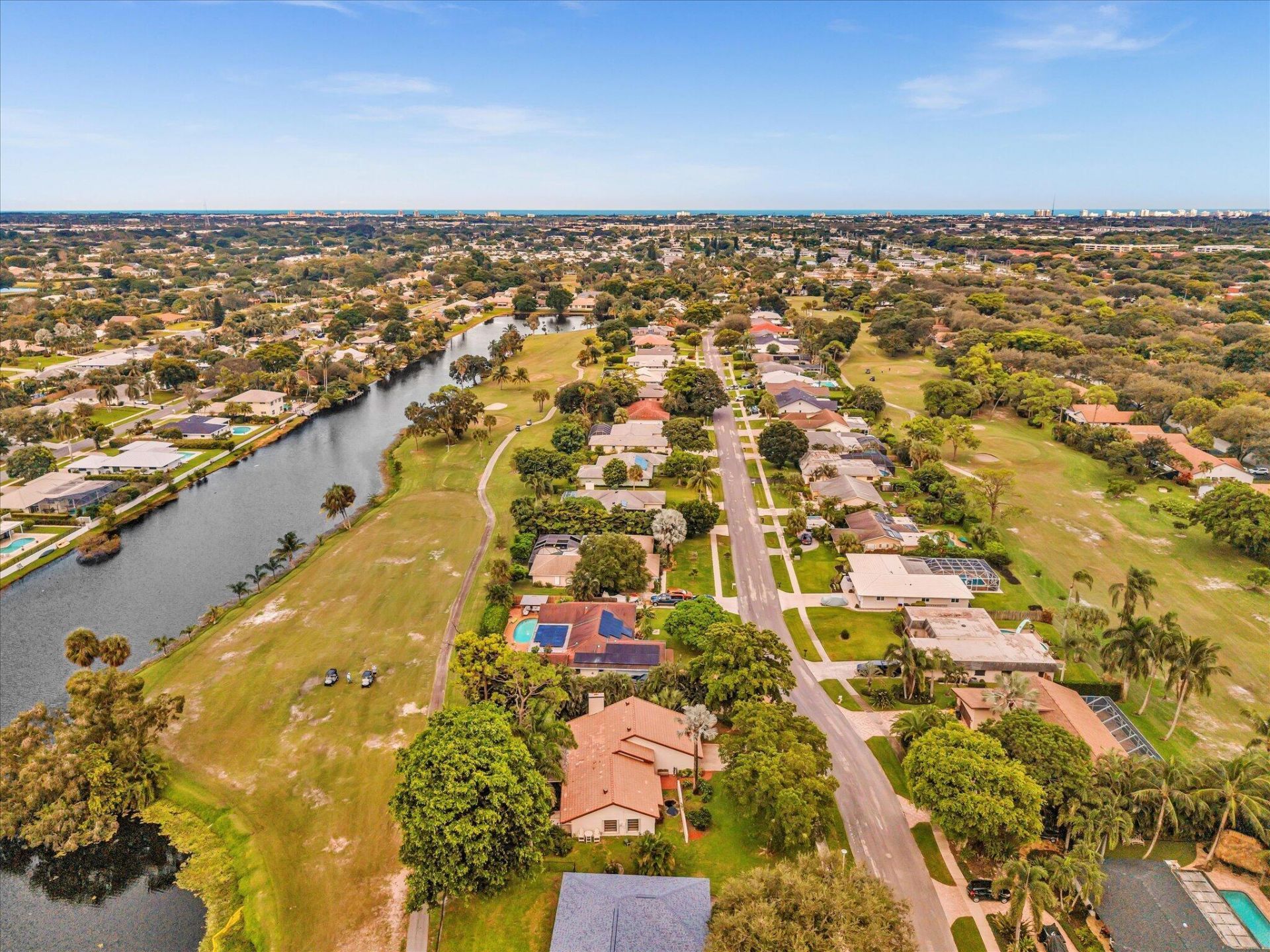 3537 Lakeview Drive, Delray Beach, FL 33445 Photo