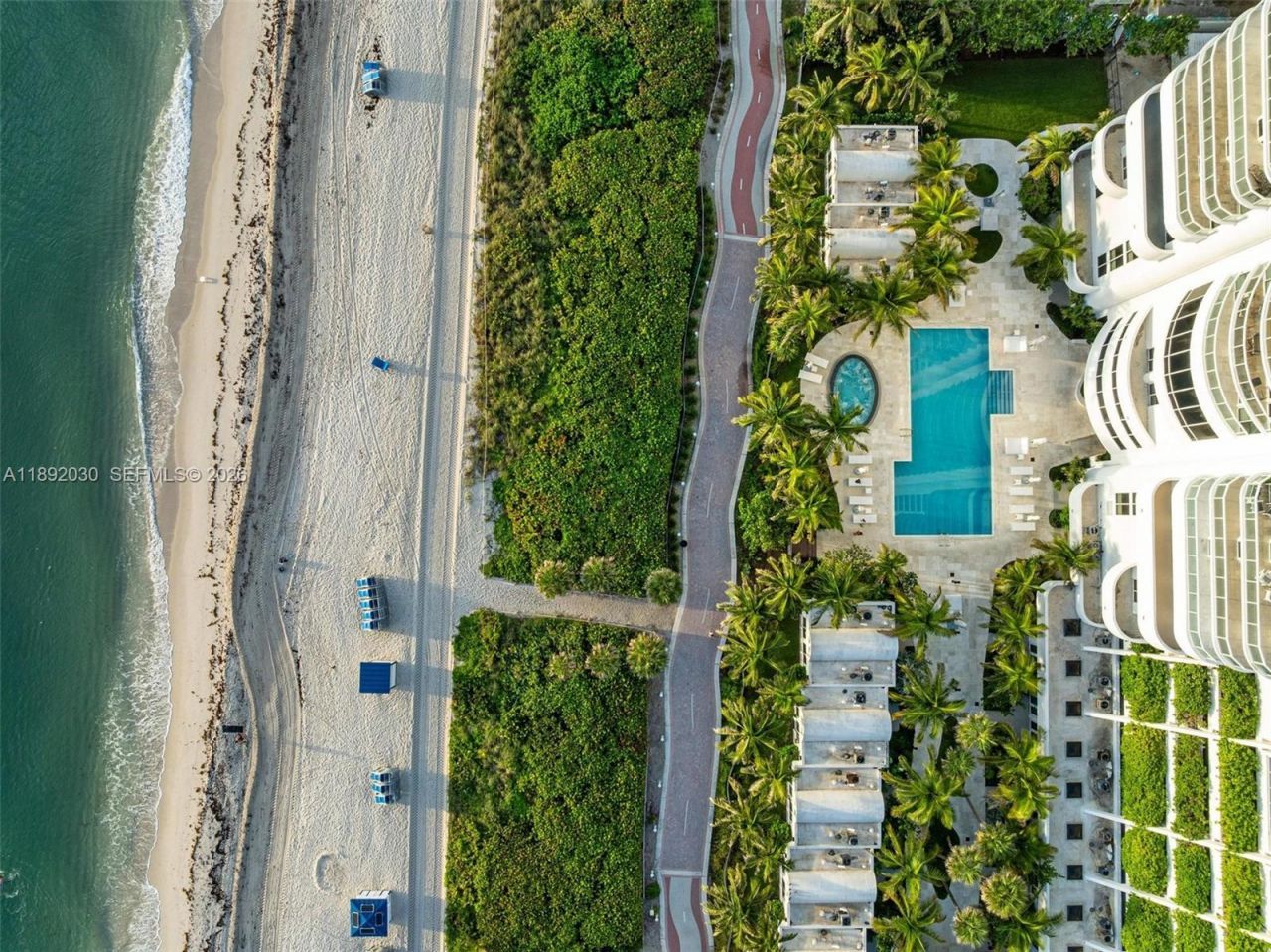 6365 Collins Ave, Unit 2901, Miami Beach, FL 33141 Photo