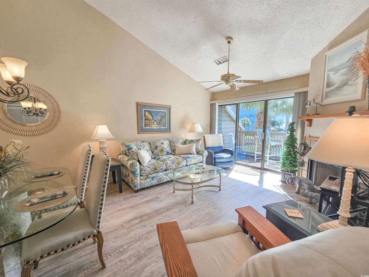 125 Hartland Dr. Photo 10