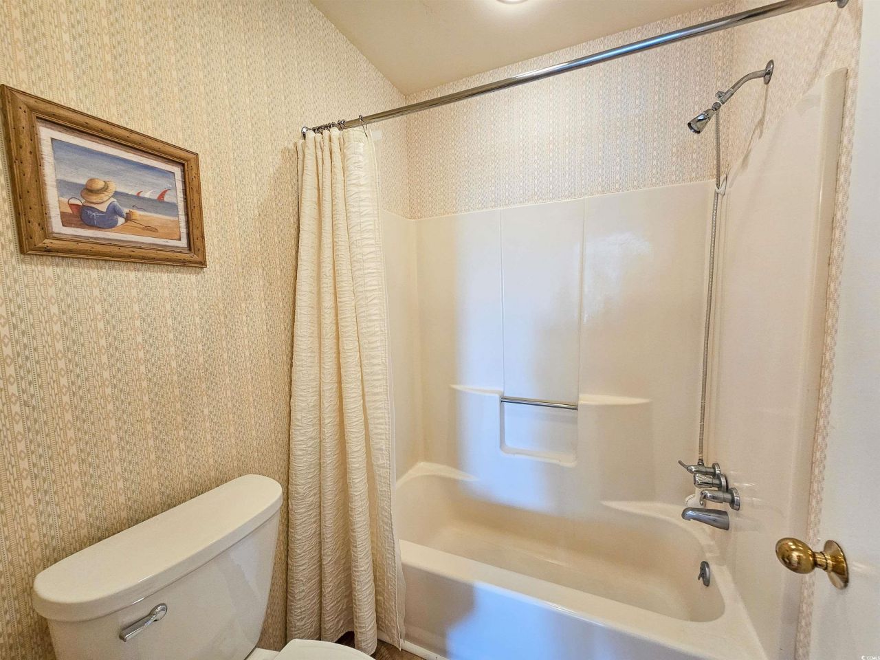 125 Hartland Dr. Photo 26