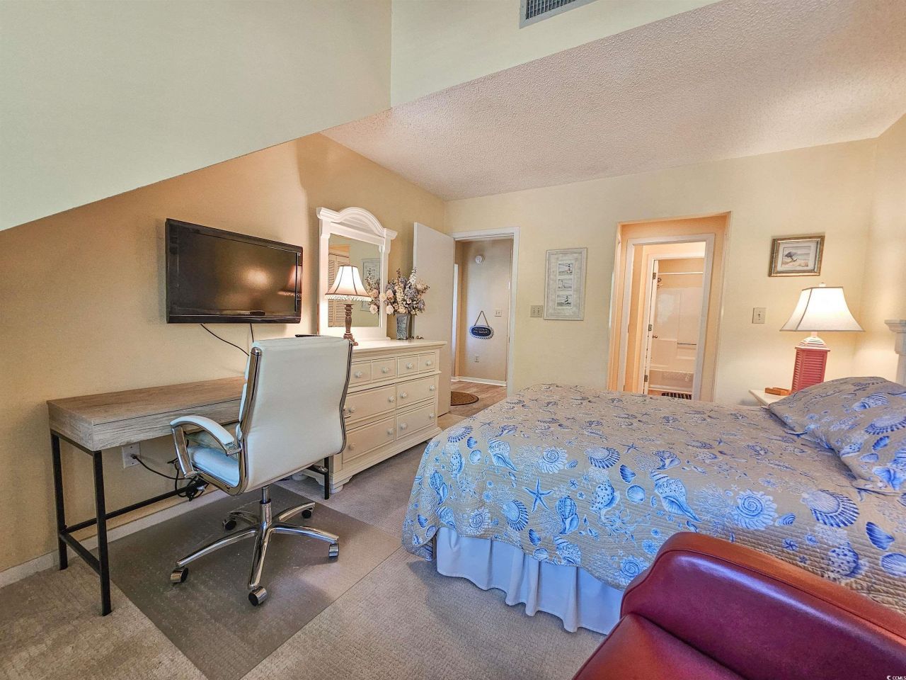 125 Hartland Dr. Photo 32