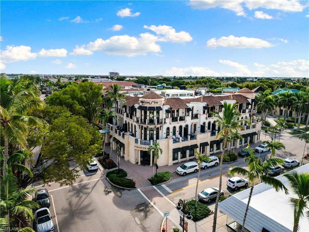 72 7th St S, Unit 305, Naples, FL 34102 Photo