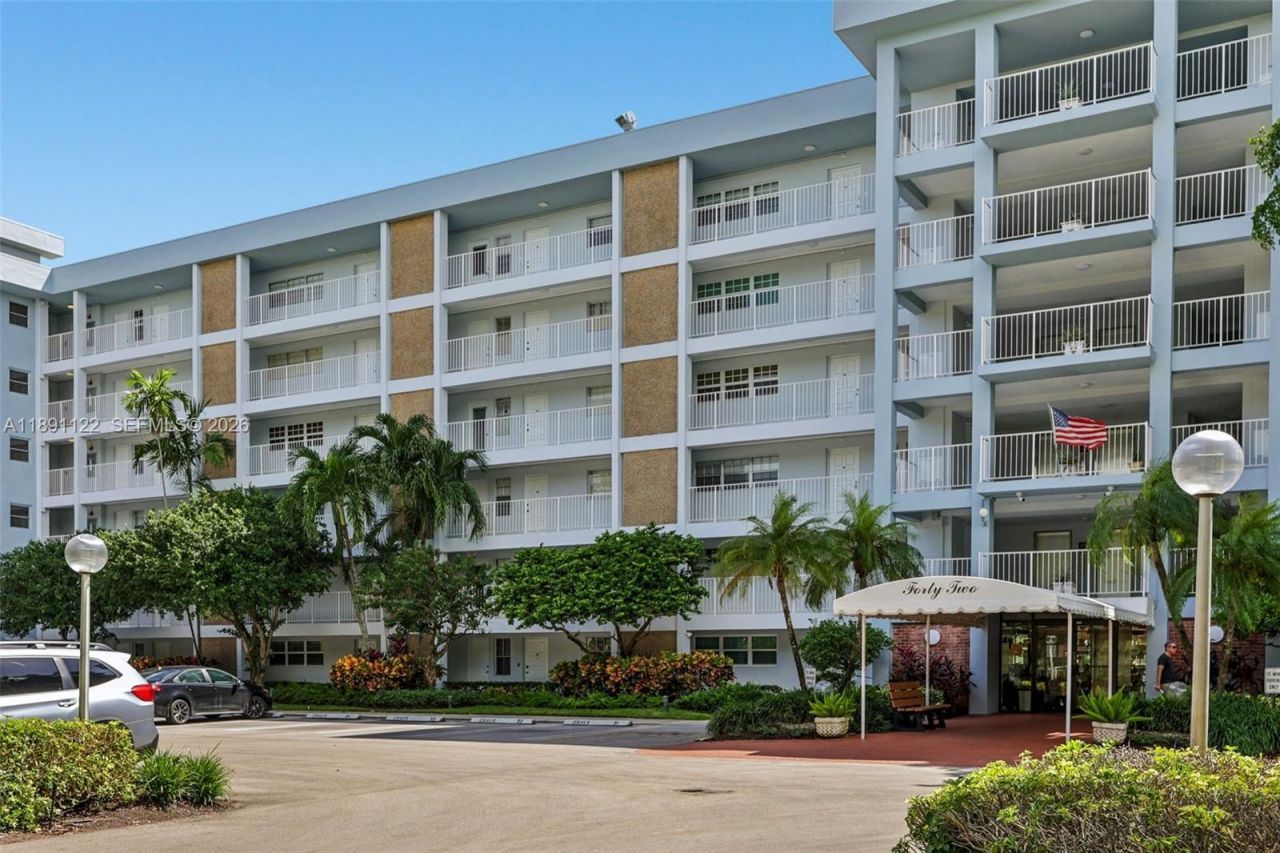 3150 N Course Ln, Unit 108, Pompano Beach, FL 33069 Photo
