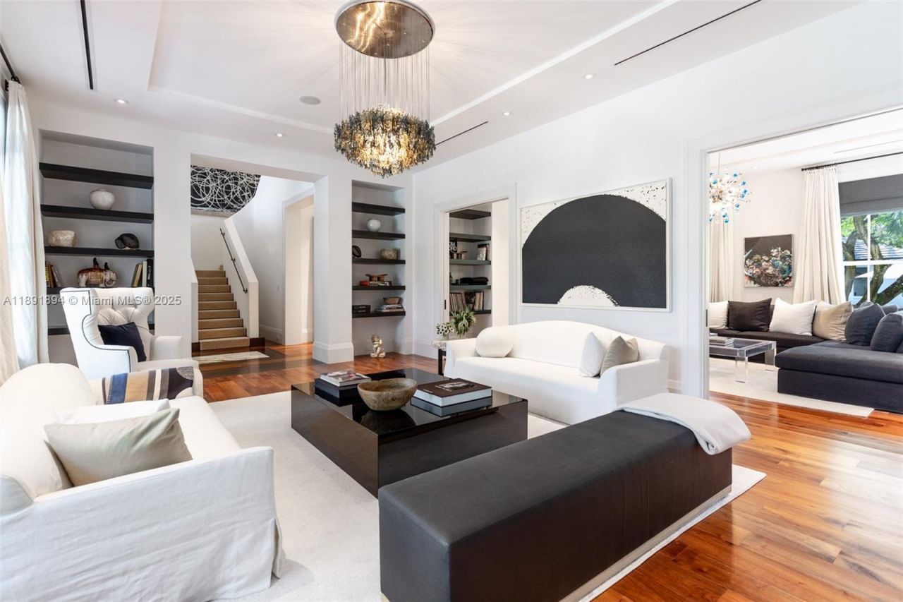 8150 SW 52nd Ave, Miami, FL 33143 Photo