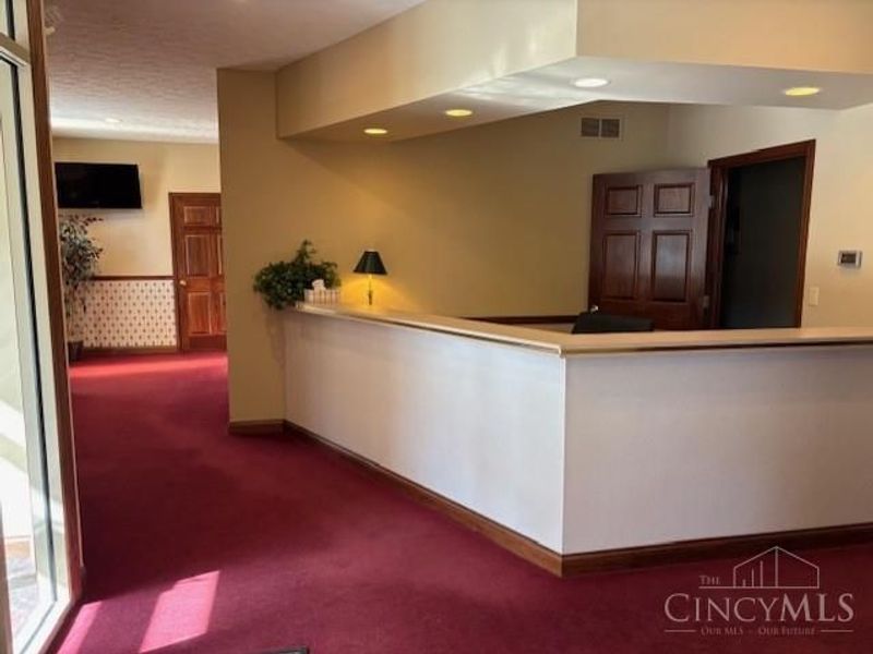 1081 N University Blvd, Unit B, Middletown, OH 45042 Photo 4