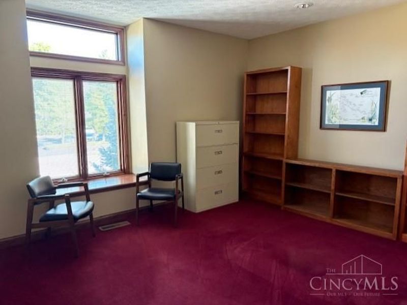 1081 N University Blvd, Unit B, Middletown, OH 45042 Photo 6